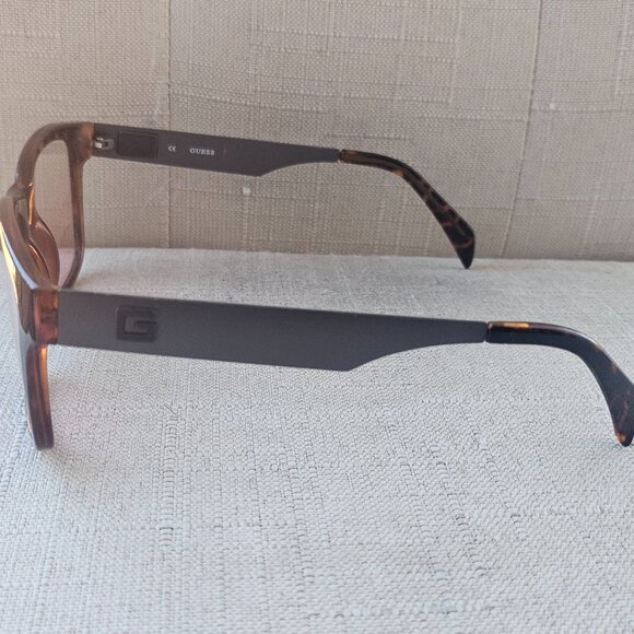 Guess Rectangular Sunglasses Gold Brown Tortoise Brown Gradient 6760 52Q main image 8